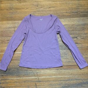 Old Navy long sleeve rose pink long sleeve scoop neck ribbed form fitting tee.